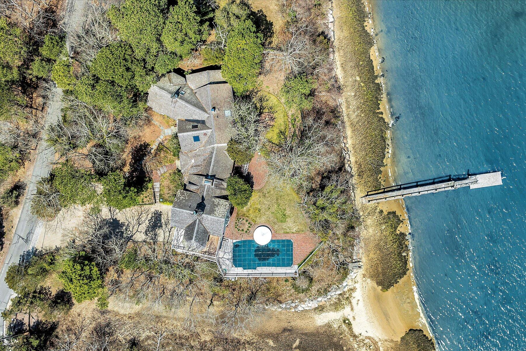 141 Daniels Island Road Mashpee MA 02649