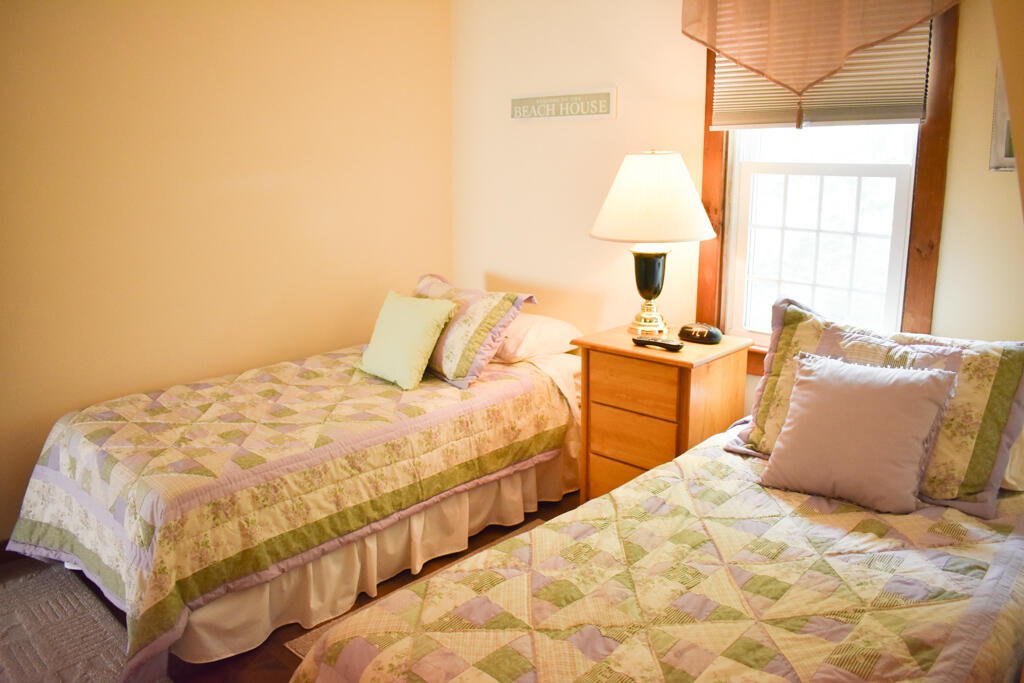 118 Hokum Rock Road Dennis MA 02638