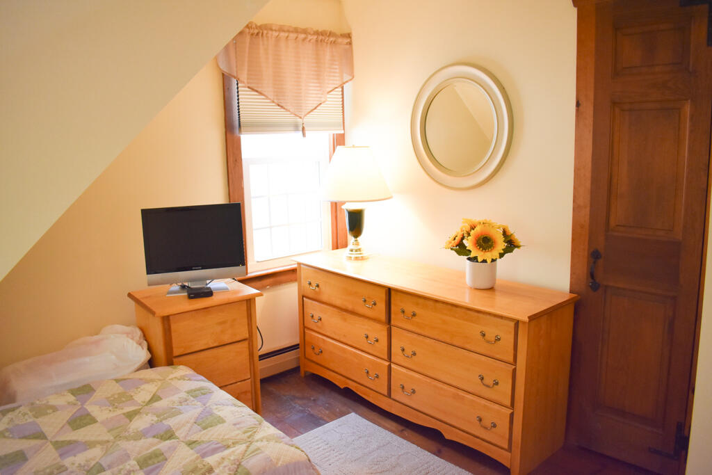 118 Hokum Rock Road Dennis MA 02638