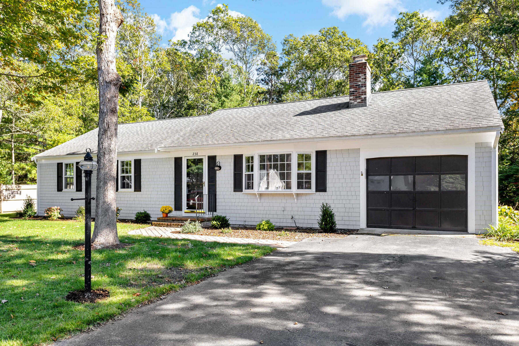 238 Monomoy Circle Centerville MA 02632