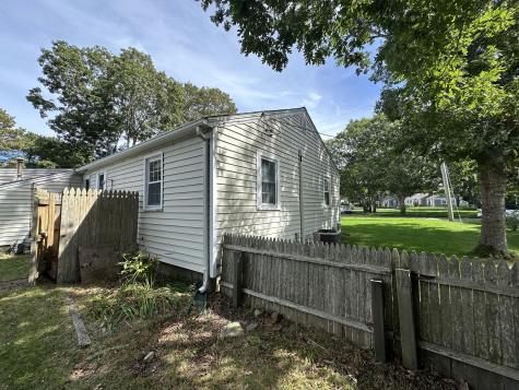 55 Pawkannawkut Drive Yarmouth MA 02664