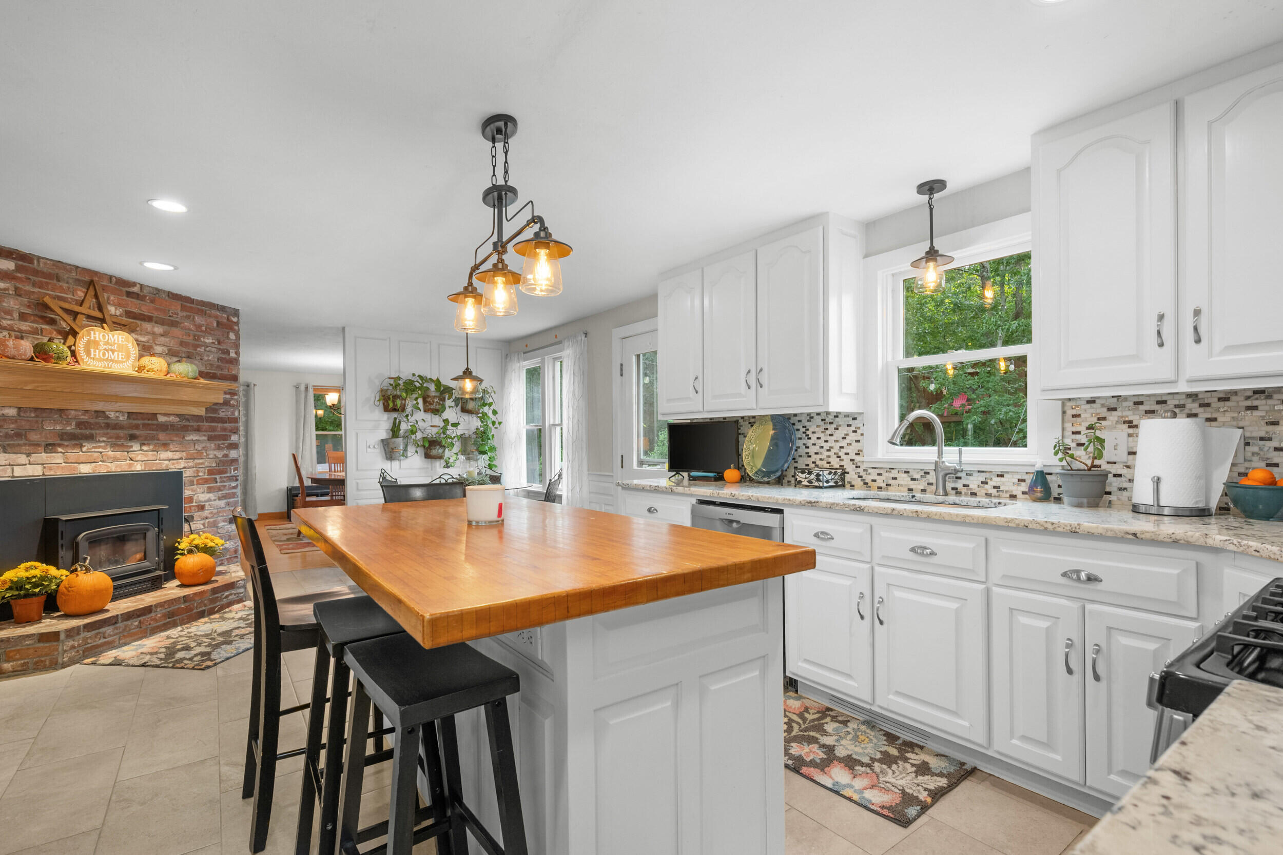 53 Kettle Hole Road West Barnstable MA 02668