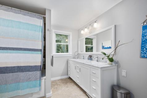 53 Kettle Hole Road West Barnstable MA 02668