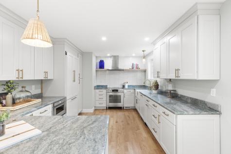 5 Pine Tree Lane MA 02568