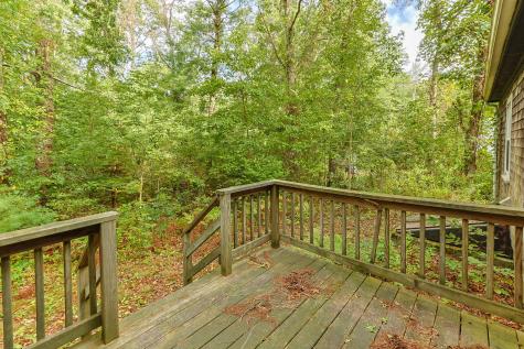 11 Shallow Pond Lane Falmouth MA 02536