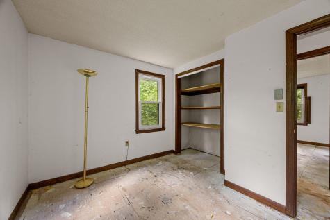 11 Shallow Pond Lane Falmouth MA 02536