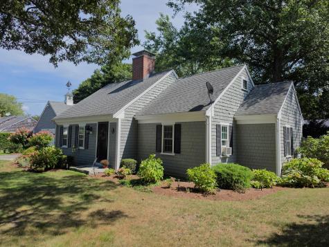 17 Captain York Road South Yarmouth MA 02664