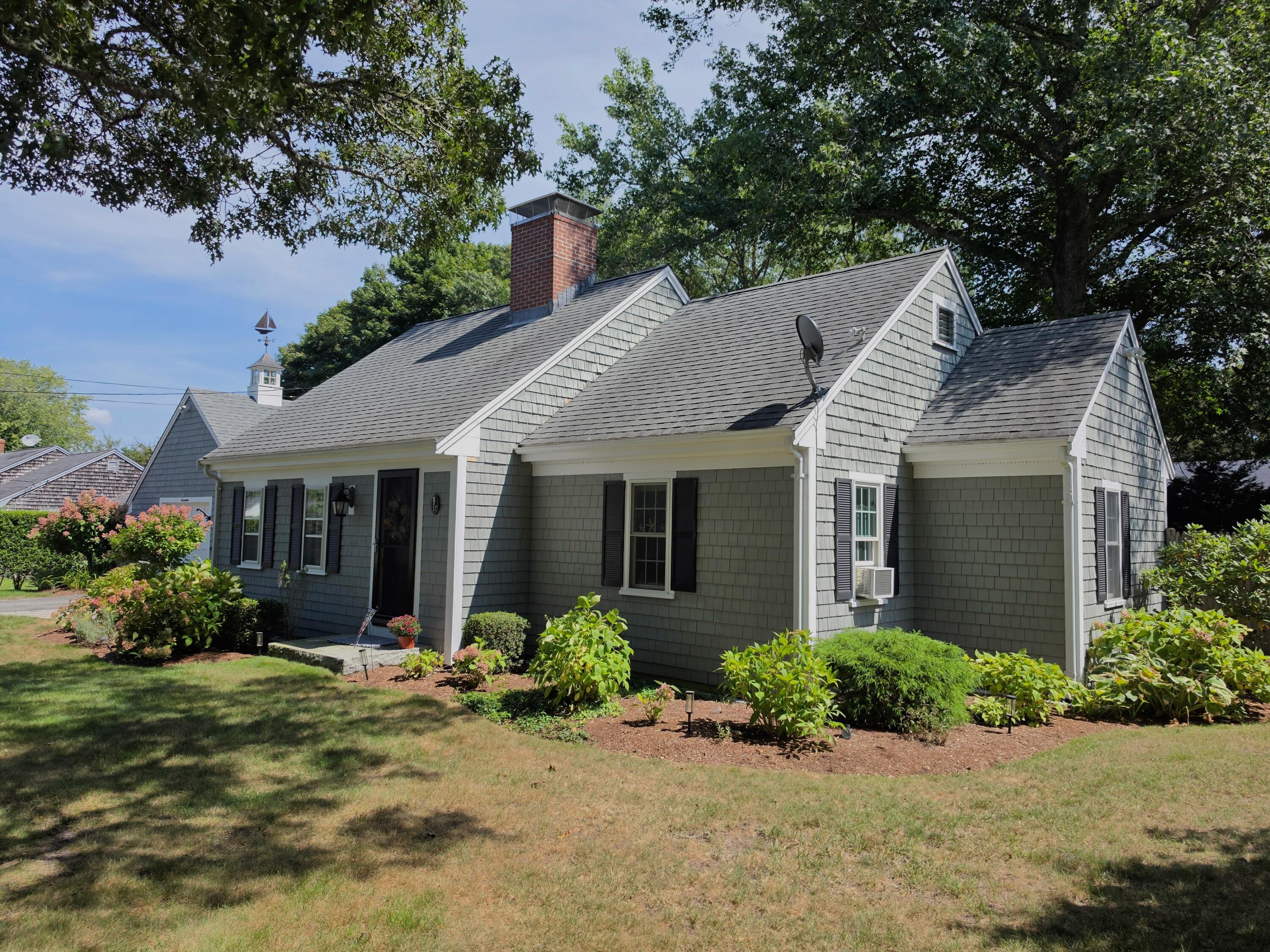 17 Captain York Road South Yarmouth MA 02664