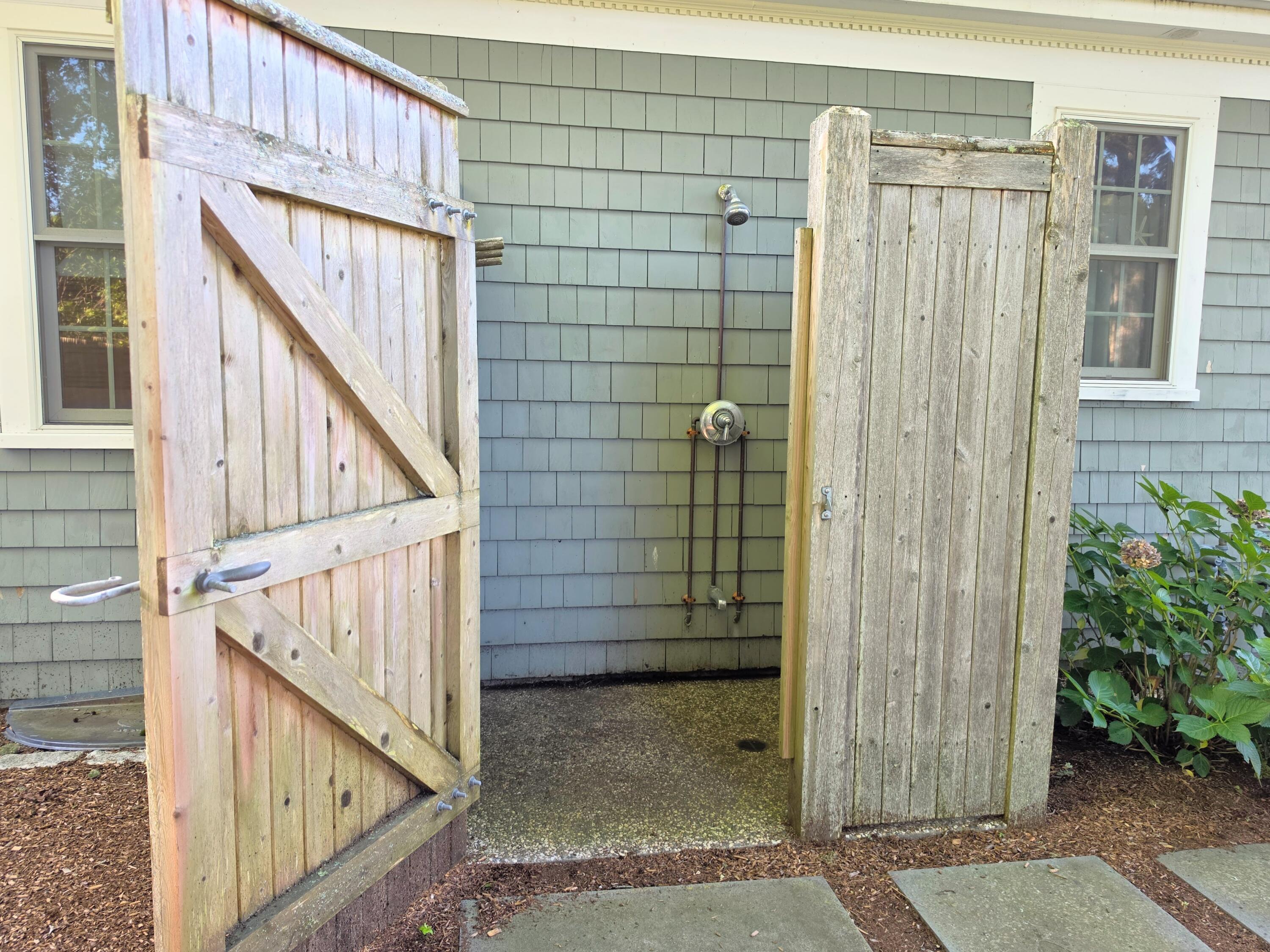 17 Captain York Road South Yarmouth MA 02664