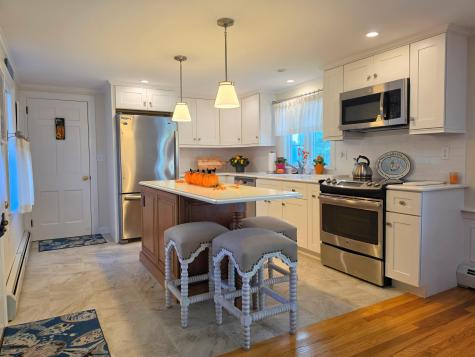 17 Captain York Road South Yarmouth MA 02664