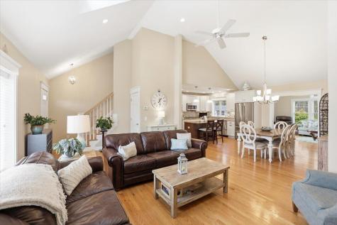140 Pheasant Hill Circle Barnstable MA 02635