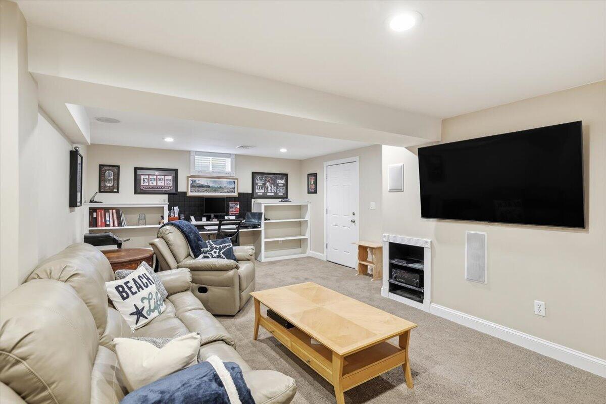 140 Pheasant Hill Circle Barnstable MA 02635
