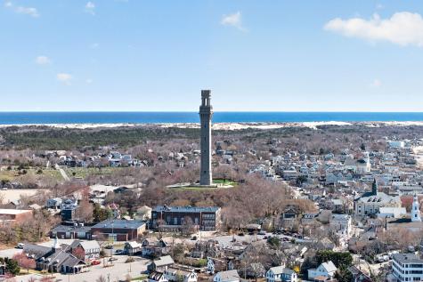 31 Conant Street Provincetown MA 02657