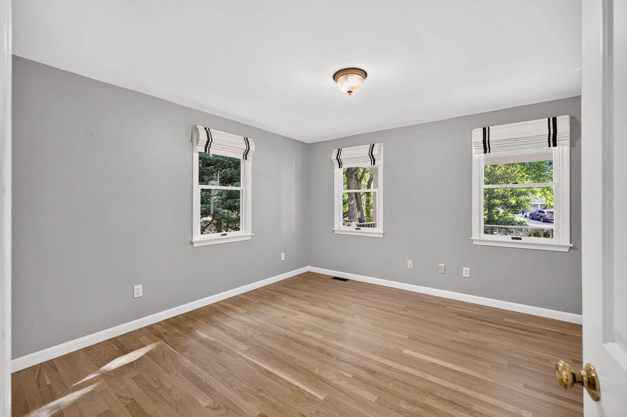31 Katy Hatchs Road Falmouth MA 02540