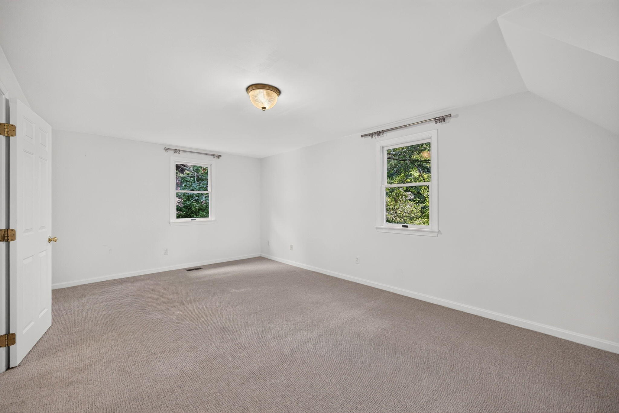 31 Katy Hatchs Road Falmouth MA 02540