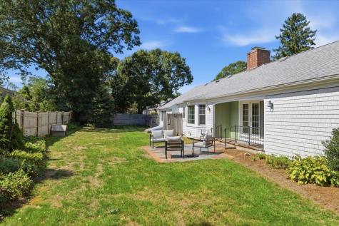 11 Kit Carson Way Yarmouth Port MA 02675