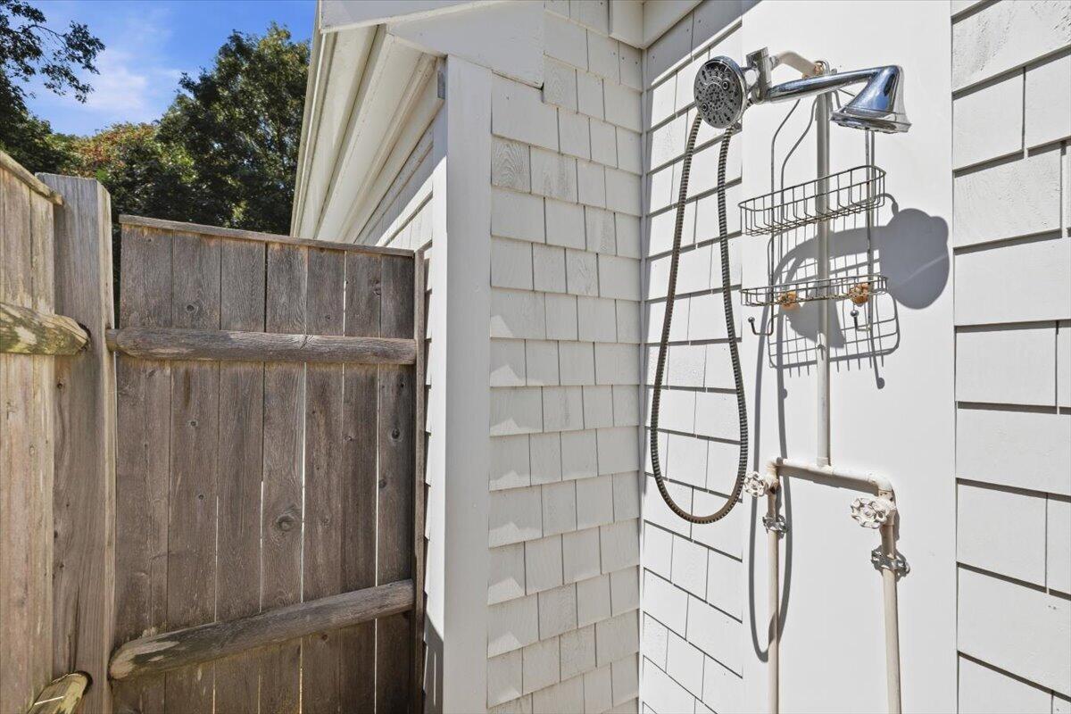 11 Kit Carson Way Yarmouth Port MA 02675