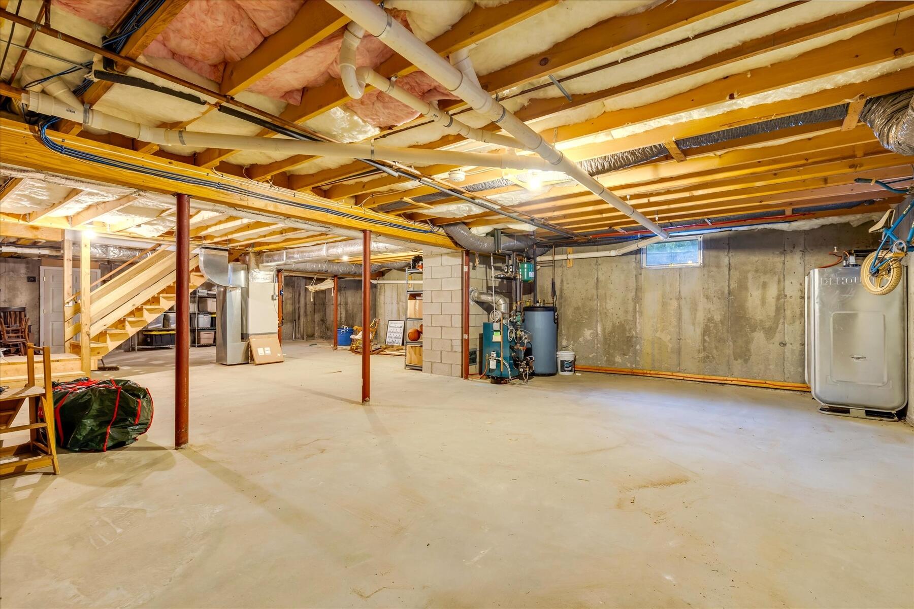 575 Harwich Road Brewster MA 02631