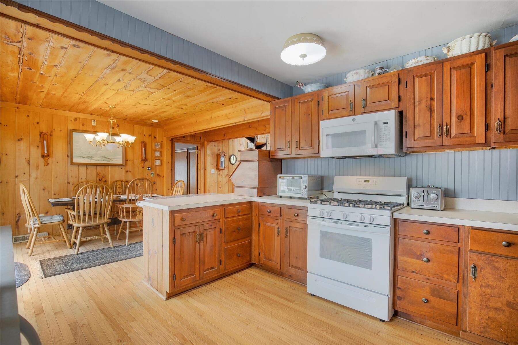390 Brackett Road Eastham MA 02642