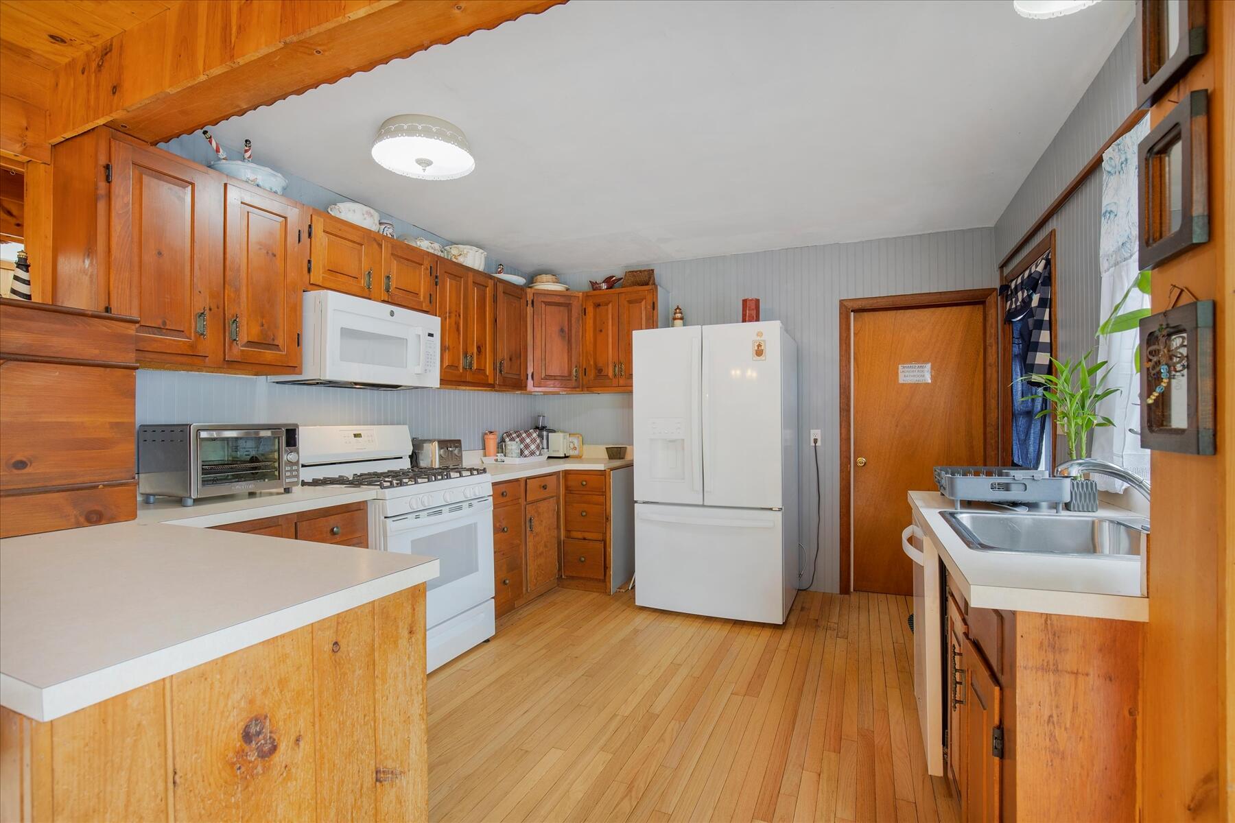 390 Brackett Road Eastham MA 02642