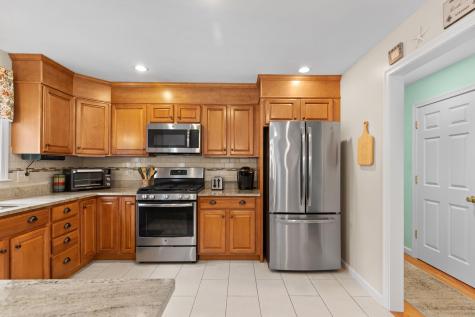 40 Mirasol Drive Bourne MA 02532