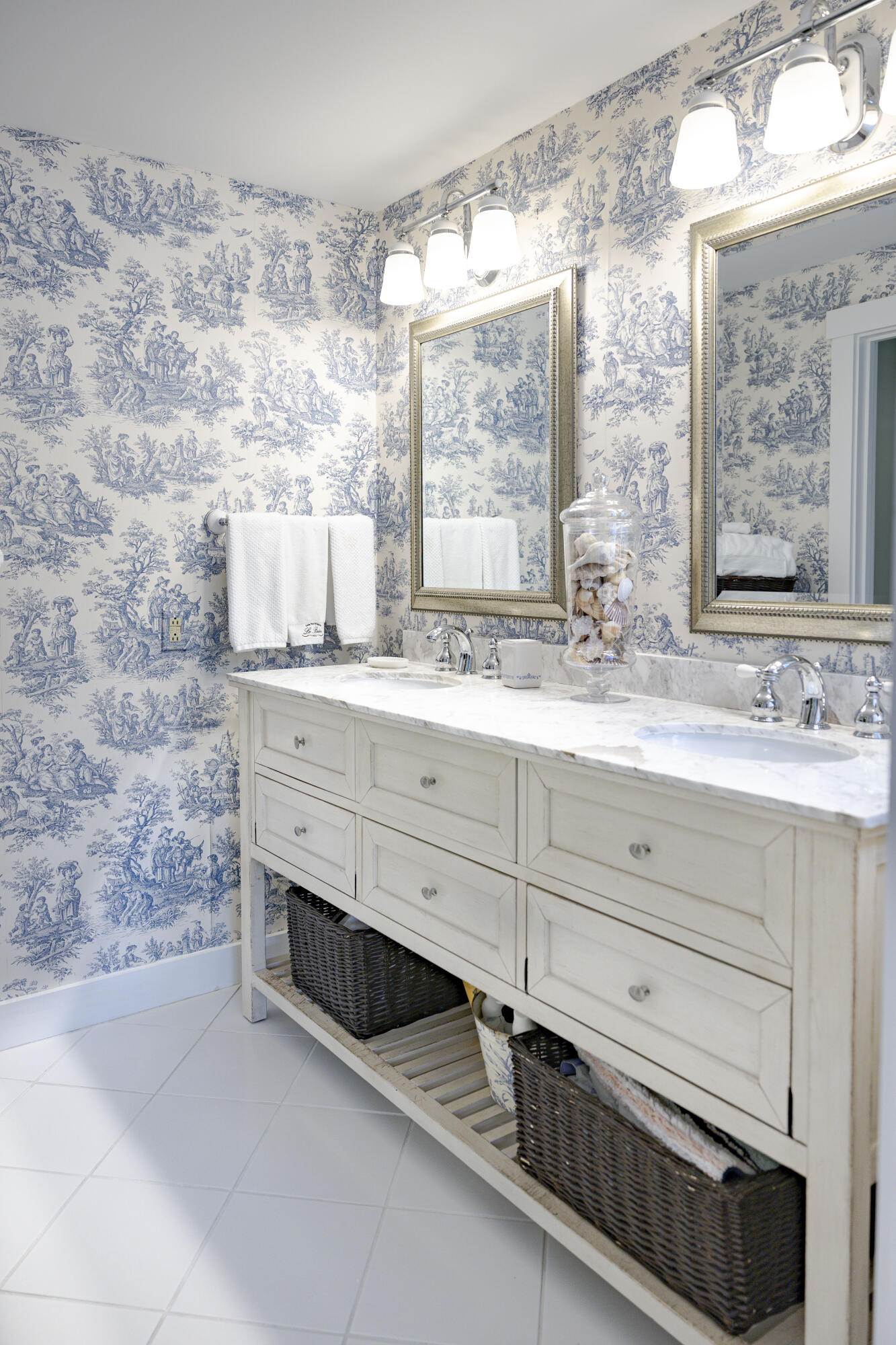 98 Bunker Hill Road Osterville MA 02655