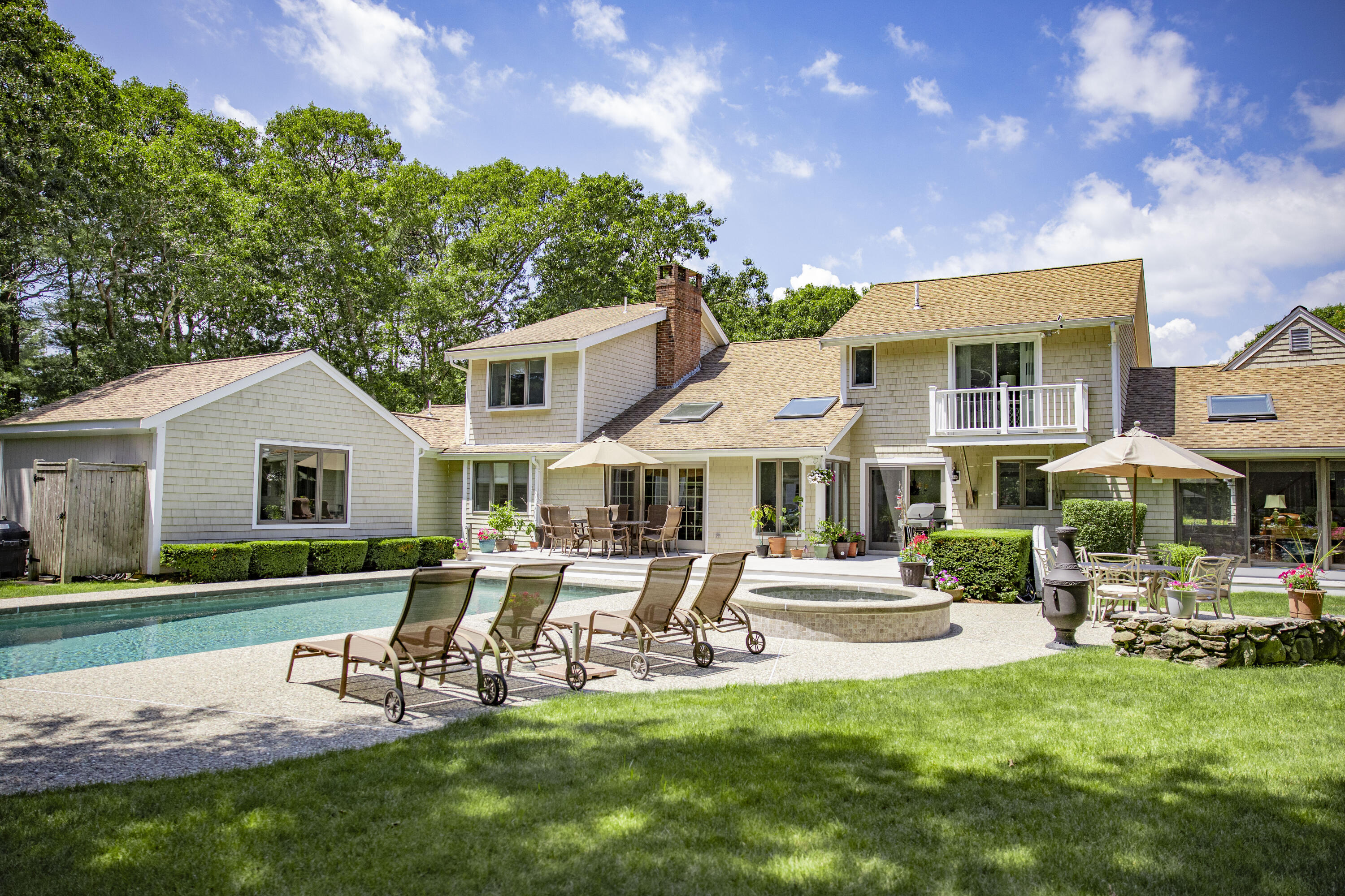 98 Bunker Hill Road Osterville MA 02655