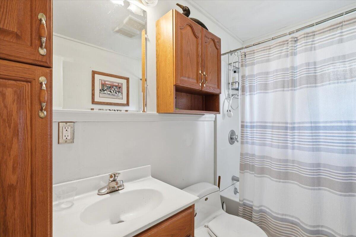 127 Pine Avenue Hyannis MA 02601