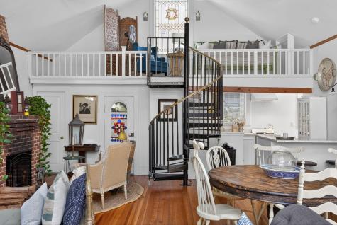 5 Webster Place Provincetown MA 02657