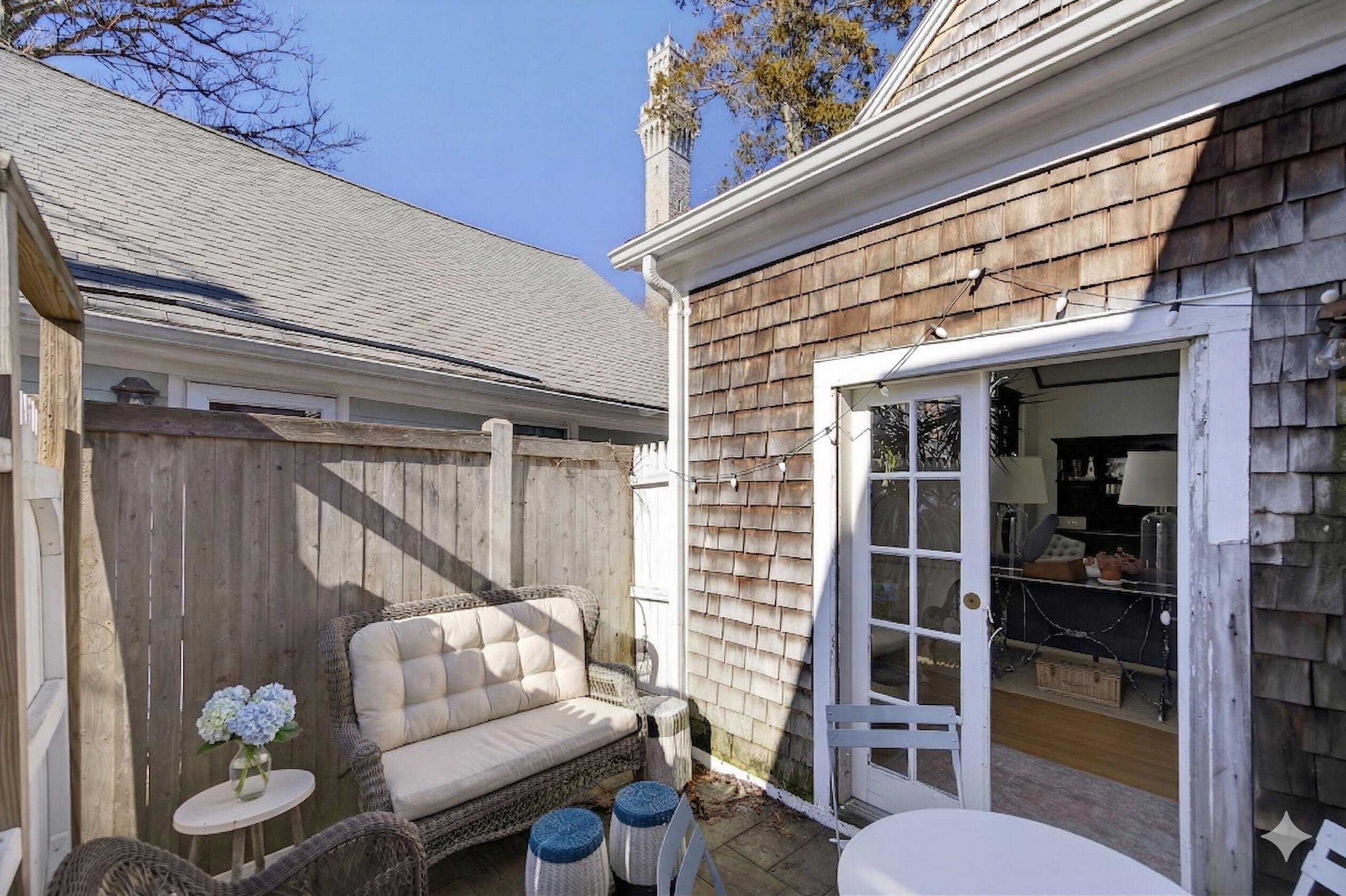 5 Webster Place Provincetown MA 02657