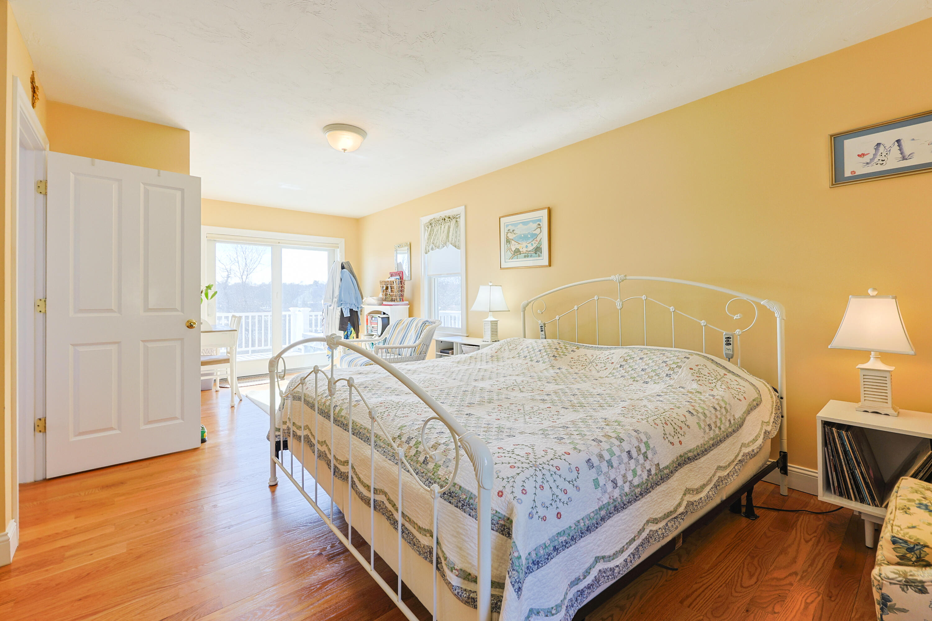 12 Burg Avenue Sandwich MA 02563