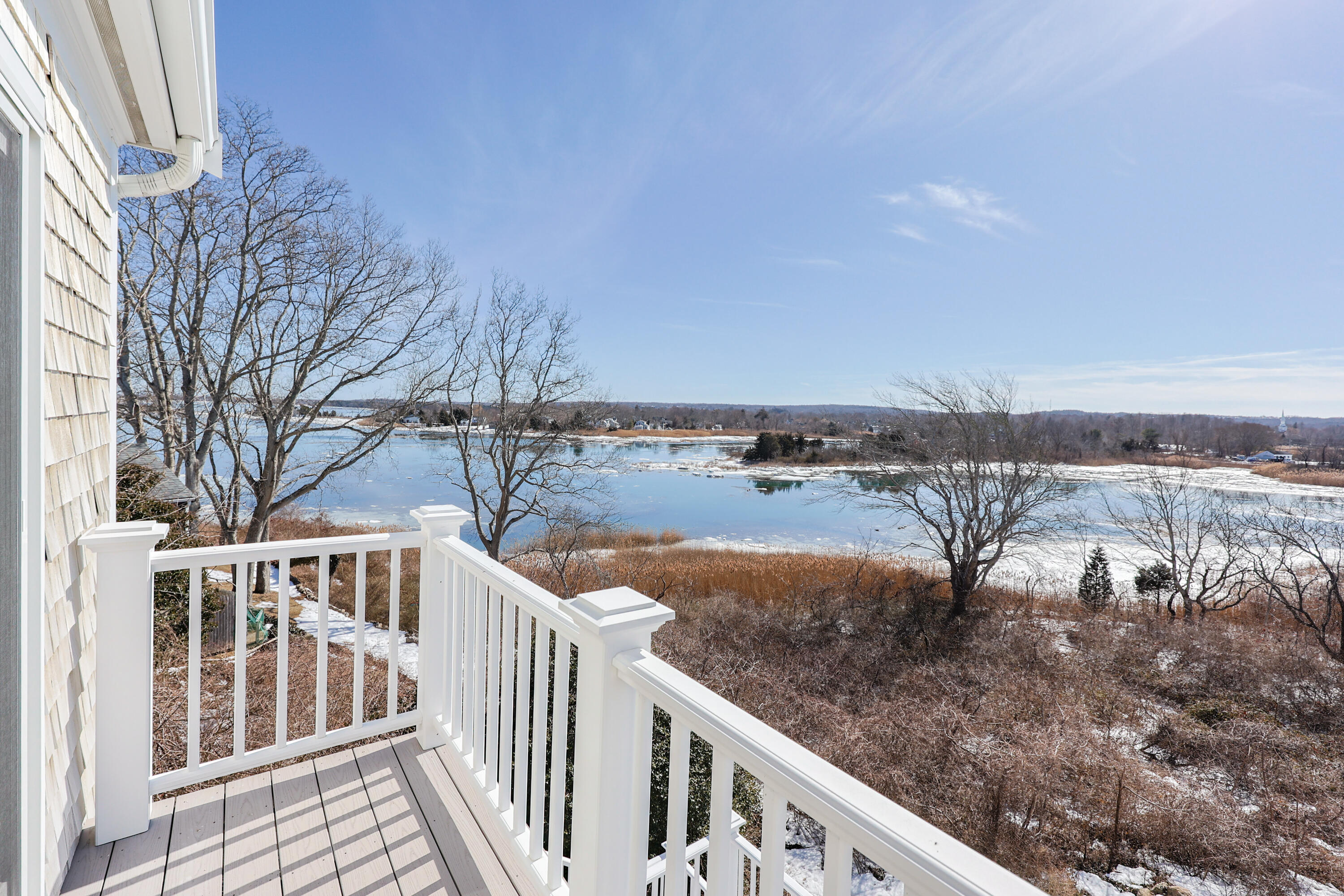 12 Burg Avenue MA 02563