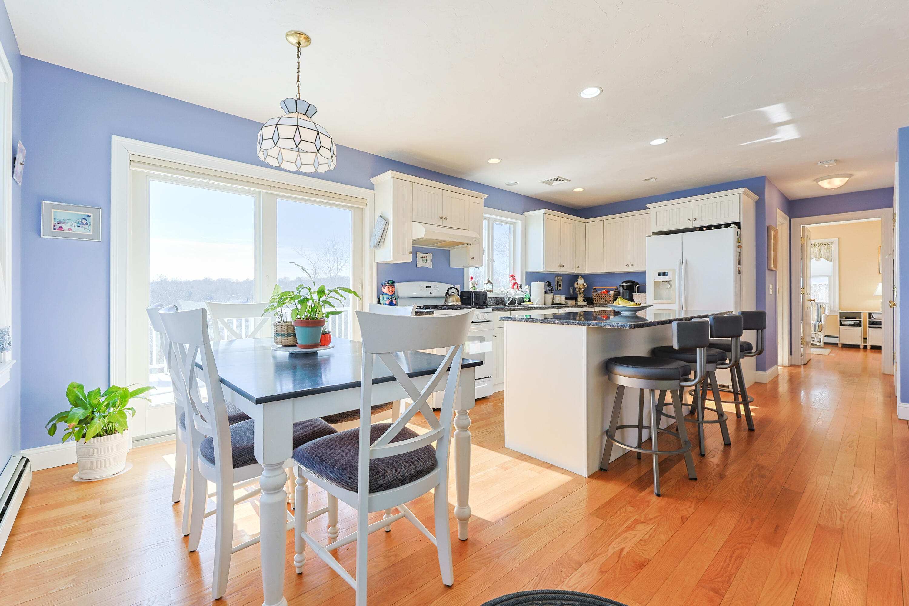 12 Burg Avenue MA 02563