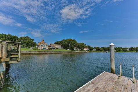 45 Seth Lane Yarmouth MA 02664