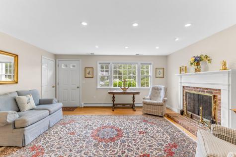 35 Oakridge Circle Chatham MA 02633