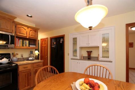 62 Hillbourne Brewster MA 02631