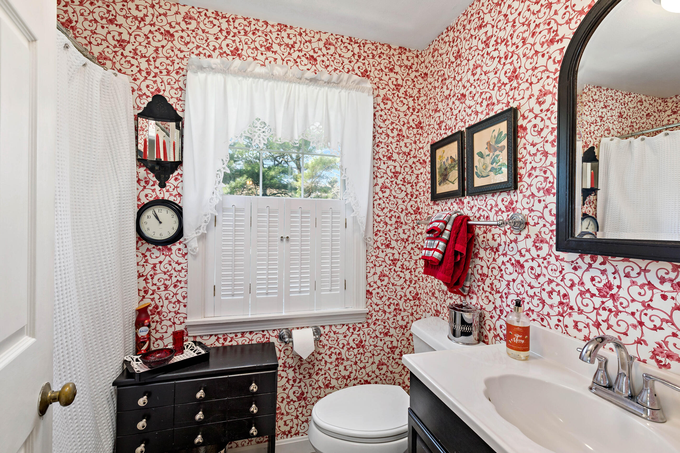 39 Bennets Neck Drive Bourne MA 02559