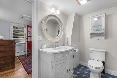 224 Waquoit Highway Falmouth MA 02536