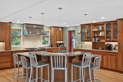 2118 Main Street Chatham MA 02633