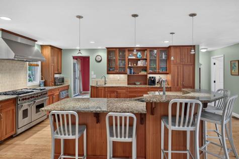 2118 Main Street Chatham MA 02633