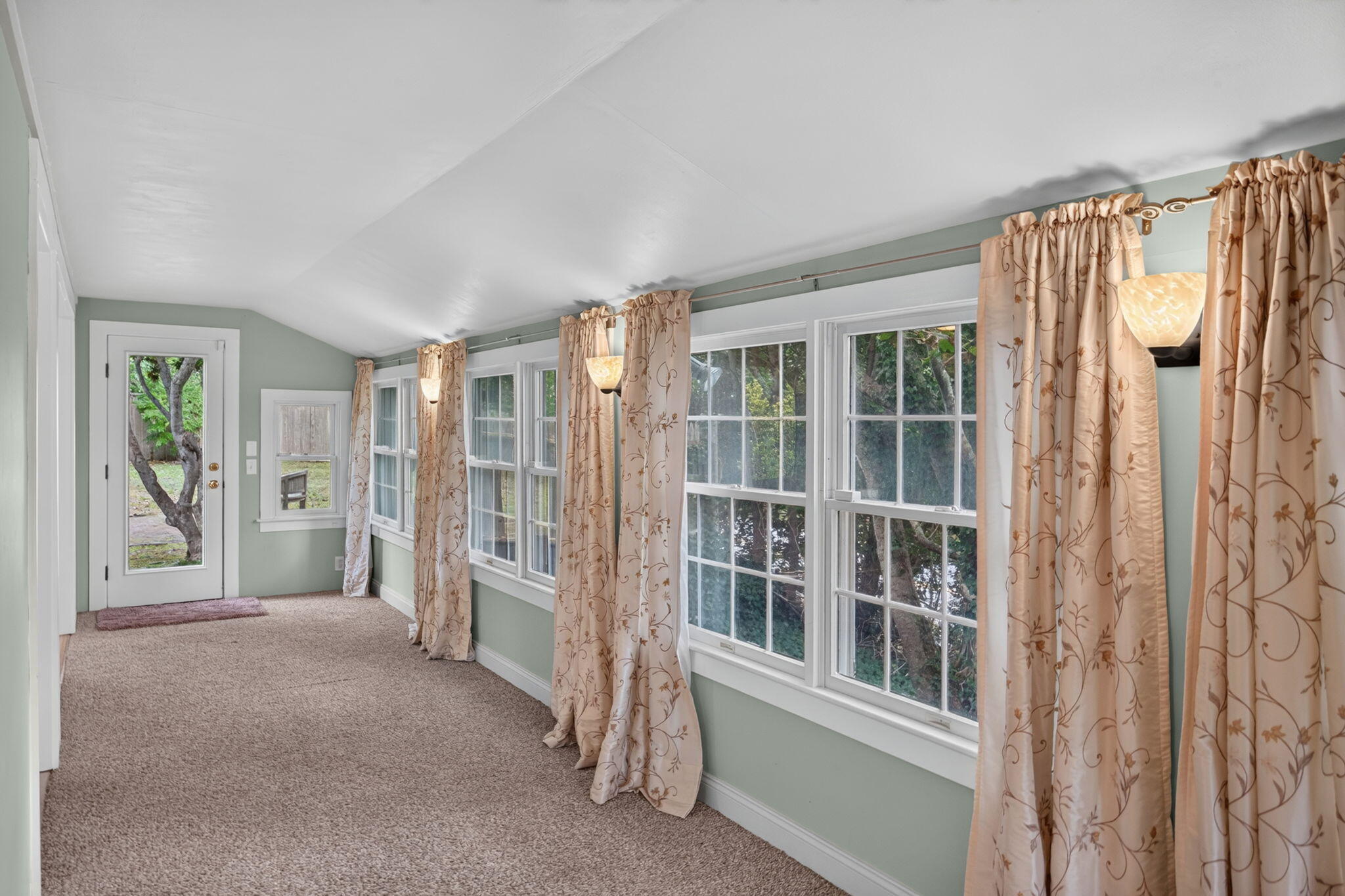 2118 Main Street Chatham MA 02633