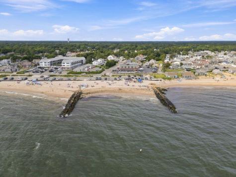 29 Lorree Lane Dennis Port MA 02639
