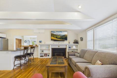 29 Lorree Lane Dennis Port MA 02639