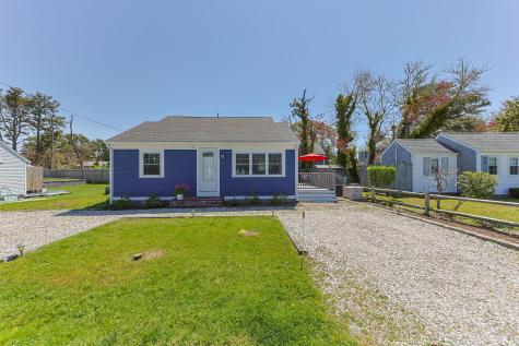 10 Cranberry Lane Dennis MA 02639