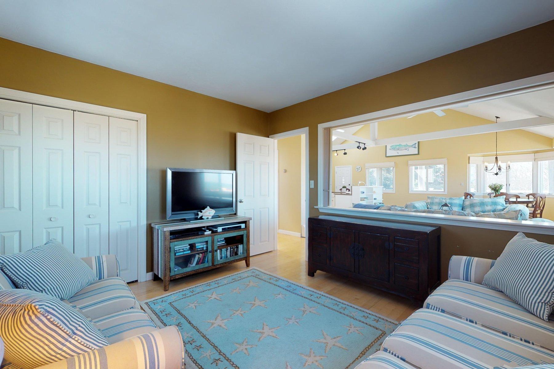 189 Sea Street Dennis MA 02641