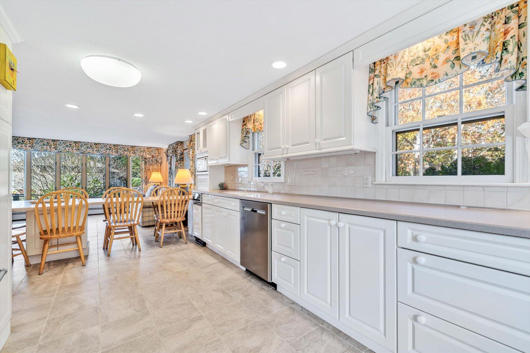 38 Nemasket Road Falmouth MA 02540