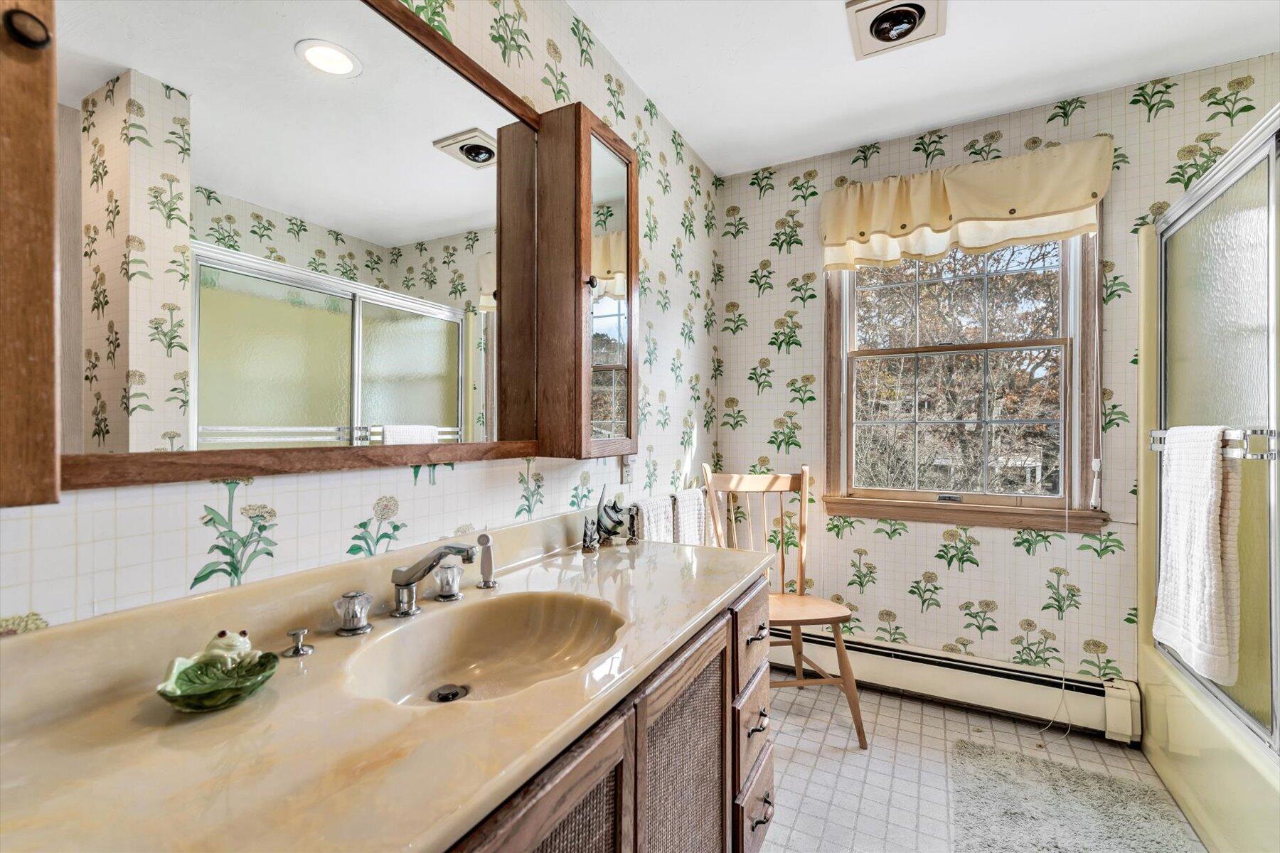 38 Nemasket Road Falmouth MA 02540