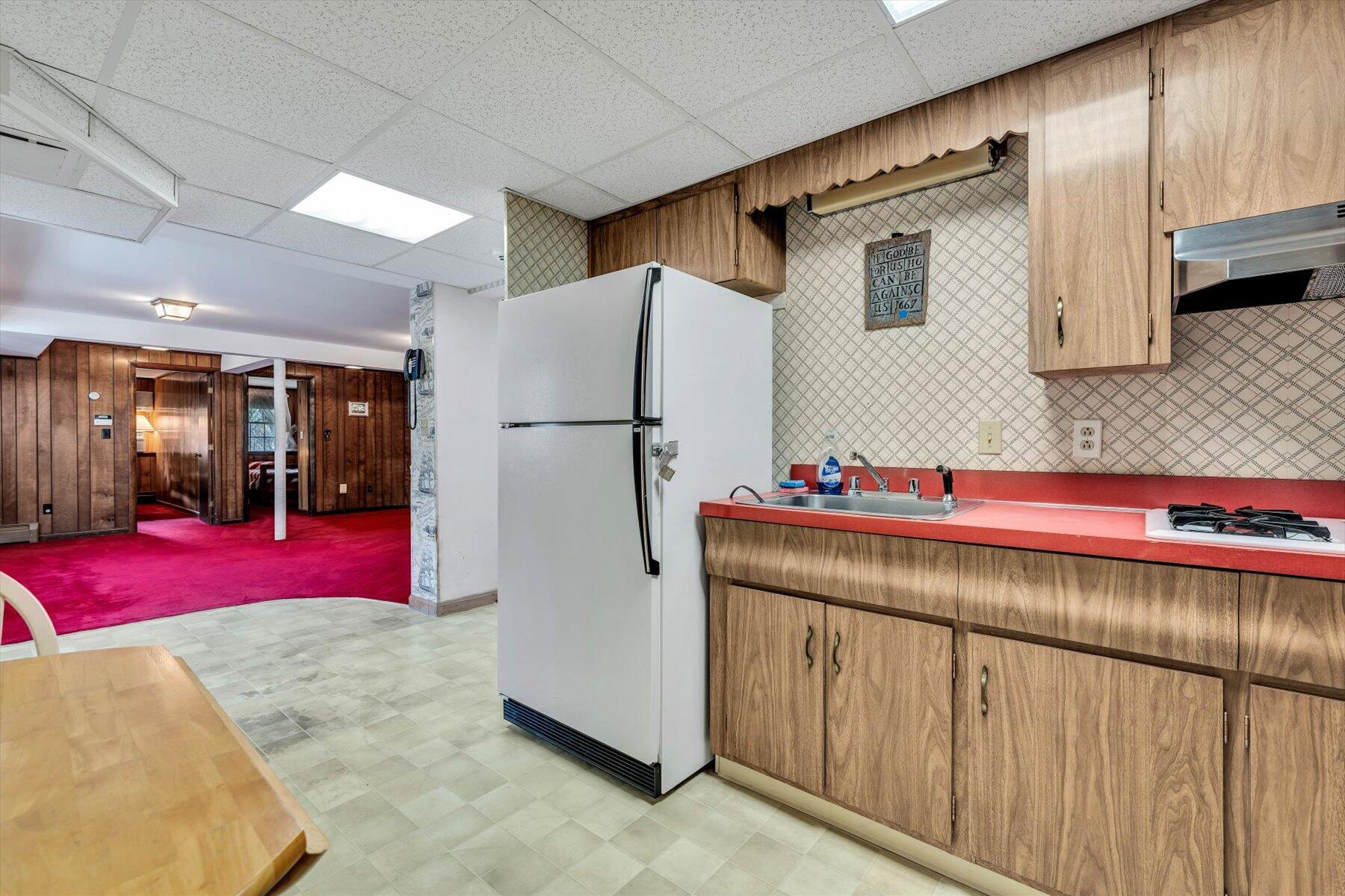 38 Nemasket Road Falmouth MA 02540