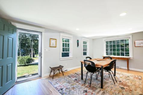 31 Garrison Road Falmouth MA 02540