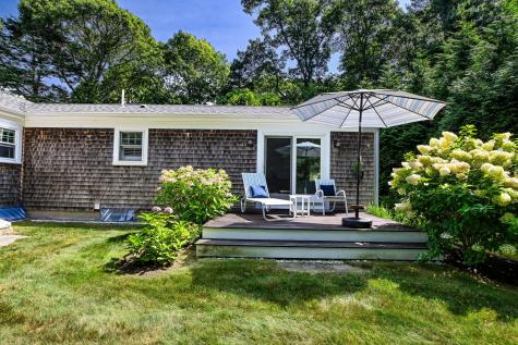 31 Garrison Road Falmouth MA 02540